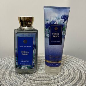 BBW Denim and Daisies Body Cream and Shower Gel set of 2 NWT